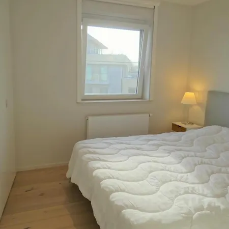 Karthuizer E4 Located Between The Dunes * Nieuwpoort